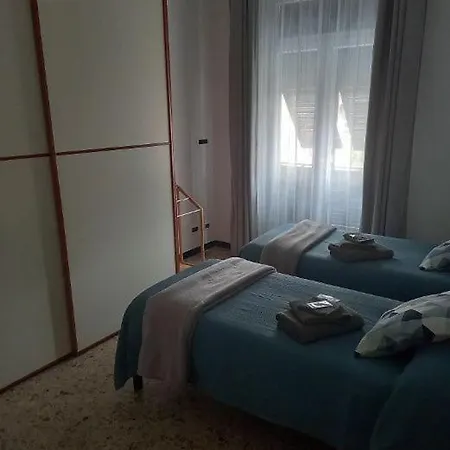 Dana's House *